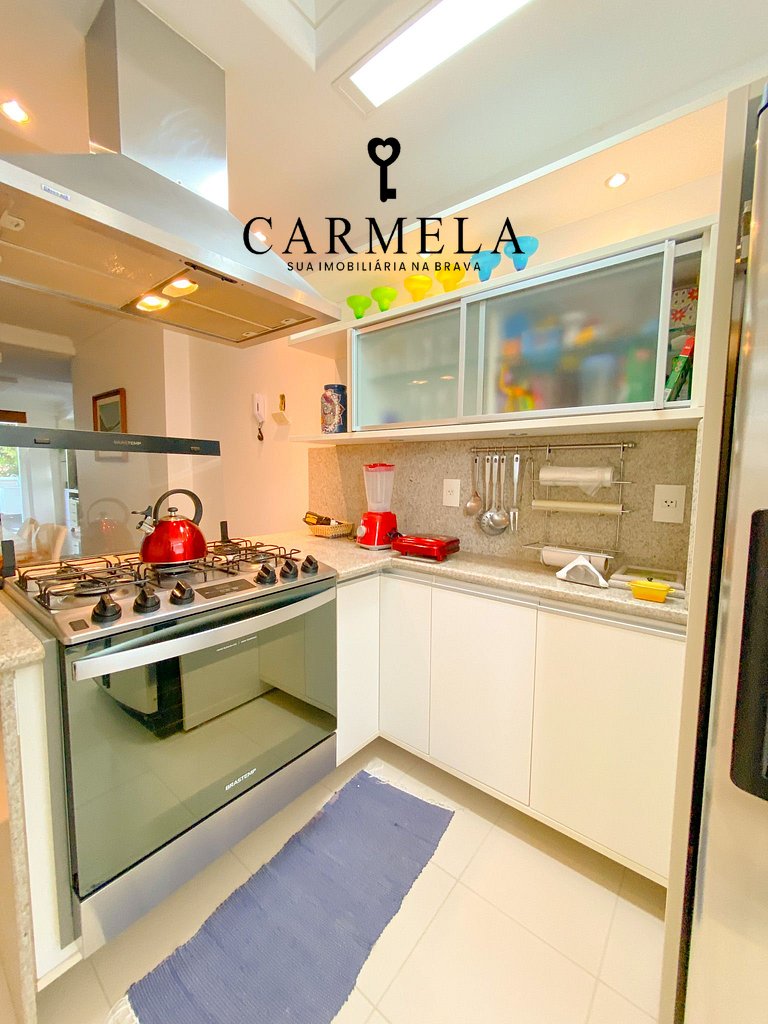 LT33cs13x - Costa do Sol - Apartamento, três dormitórios.